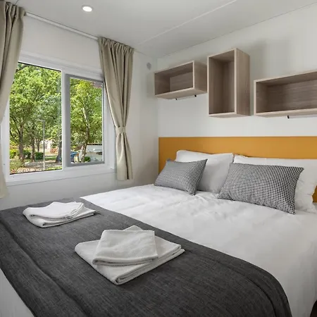 Ulika Mobile Homes - Naturist Holiday park 4*