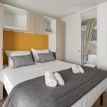 Ulika Mobile Homes - Naturist Parque de vacaciones 4*